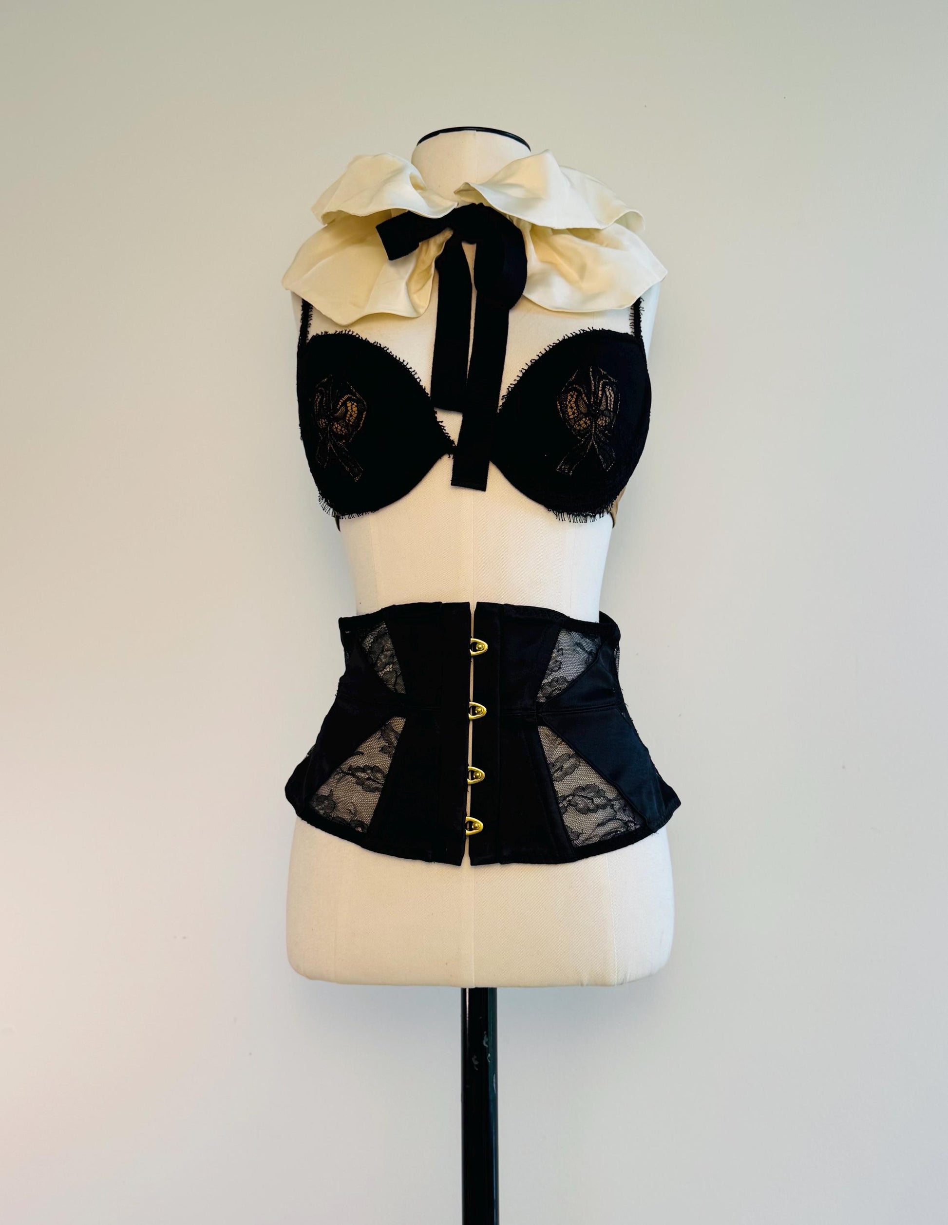 Agent Provocateur Silk Lace Boned Waist Waspie Corset