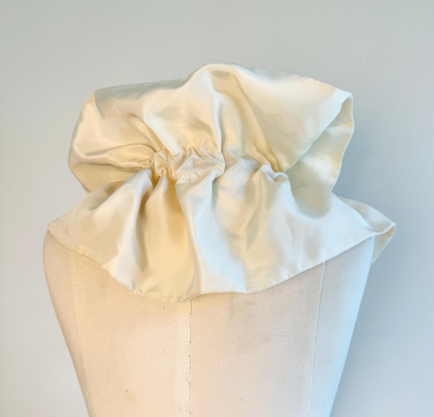 Silk Ruffled Collar