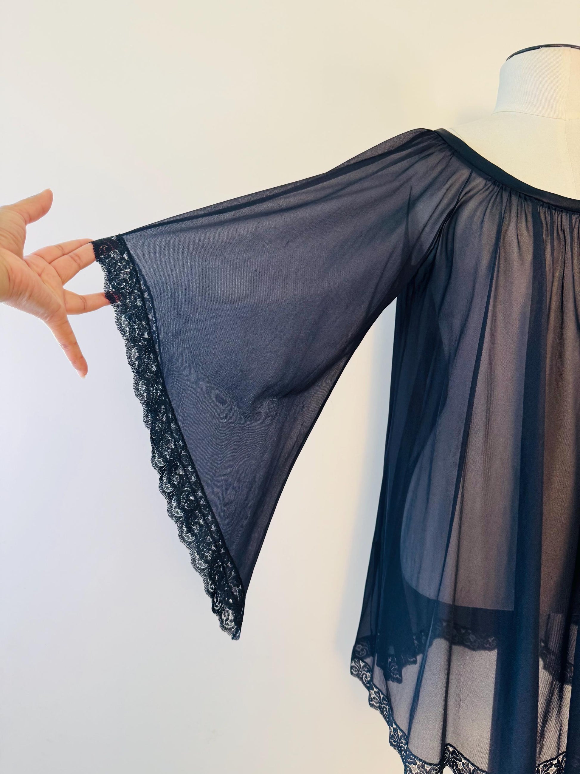 60s Mod Short Negliglee Angel Wing Sleeves