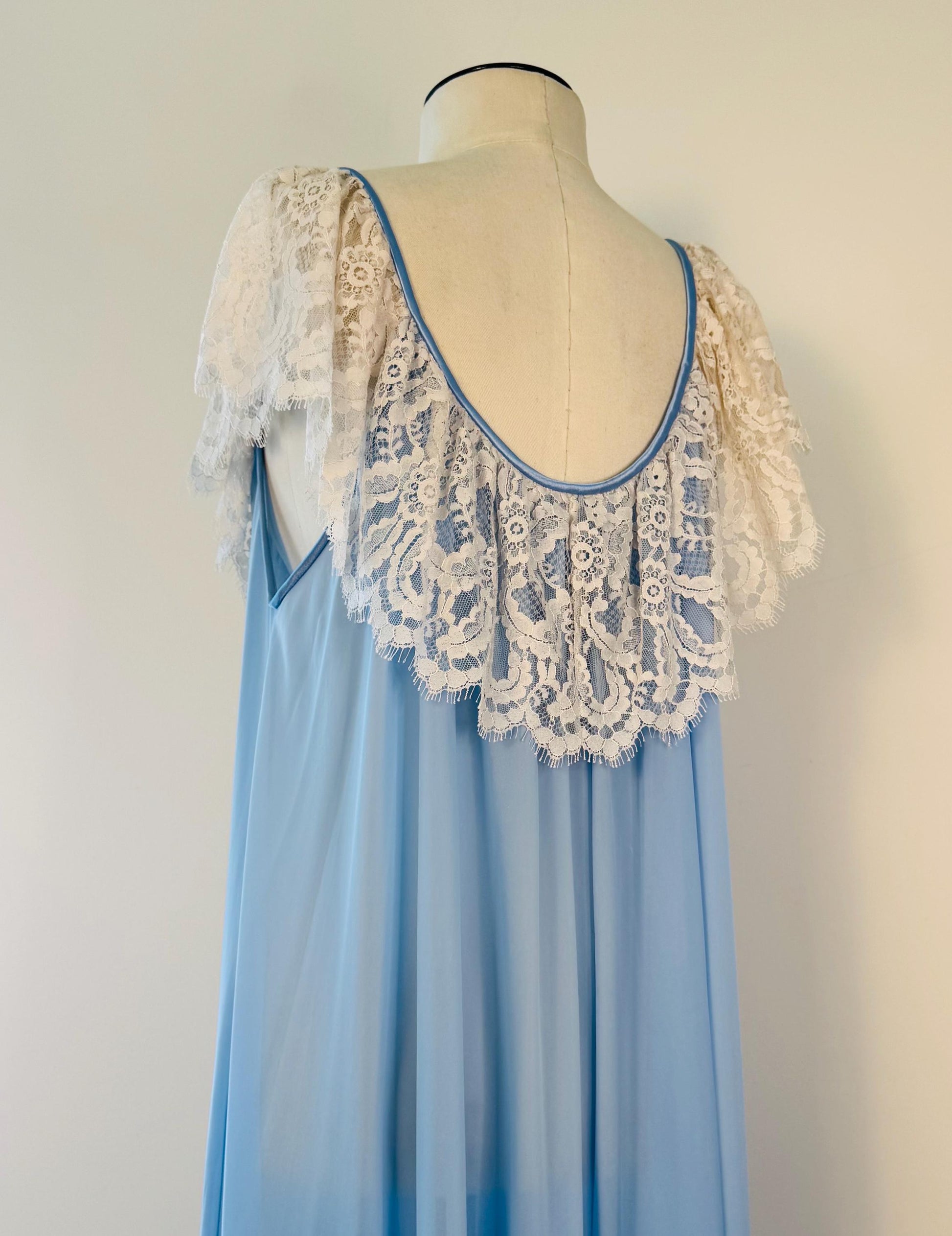 70s Lucie Ann Blue Nylon and Lace Sweeping Negligee
