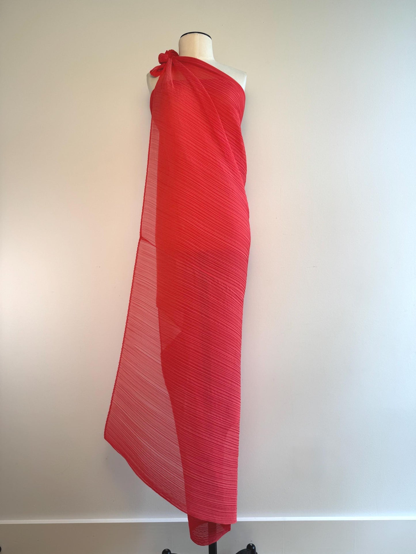 90s Issey MIYAKE Pleats Please Madam T with Book Coral Poncho