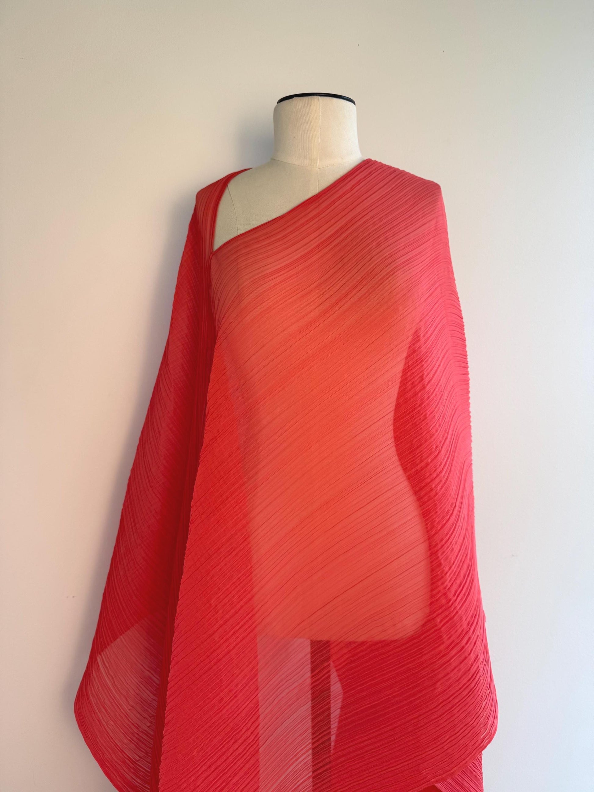 90s Issey MIYAKE Pleats Please Madam T with Book Coral Poncho