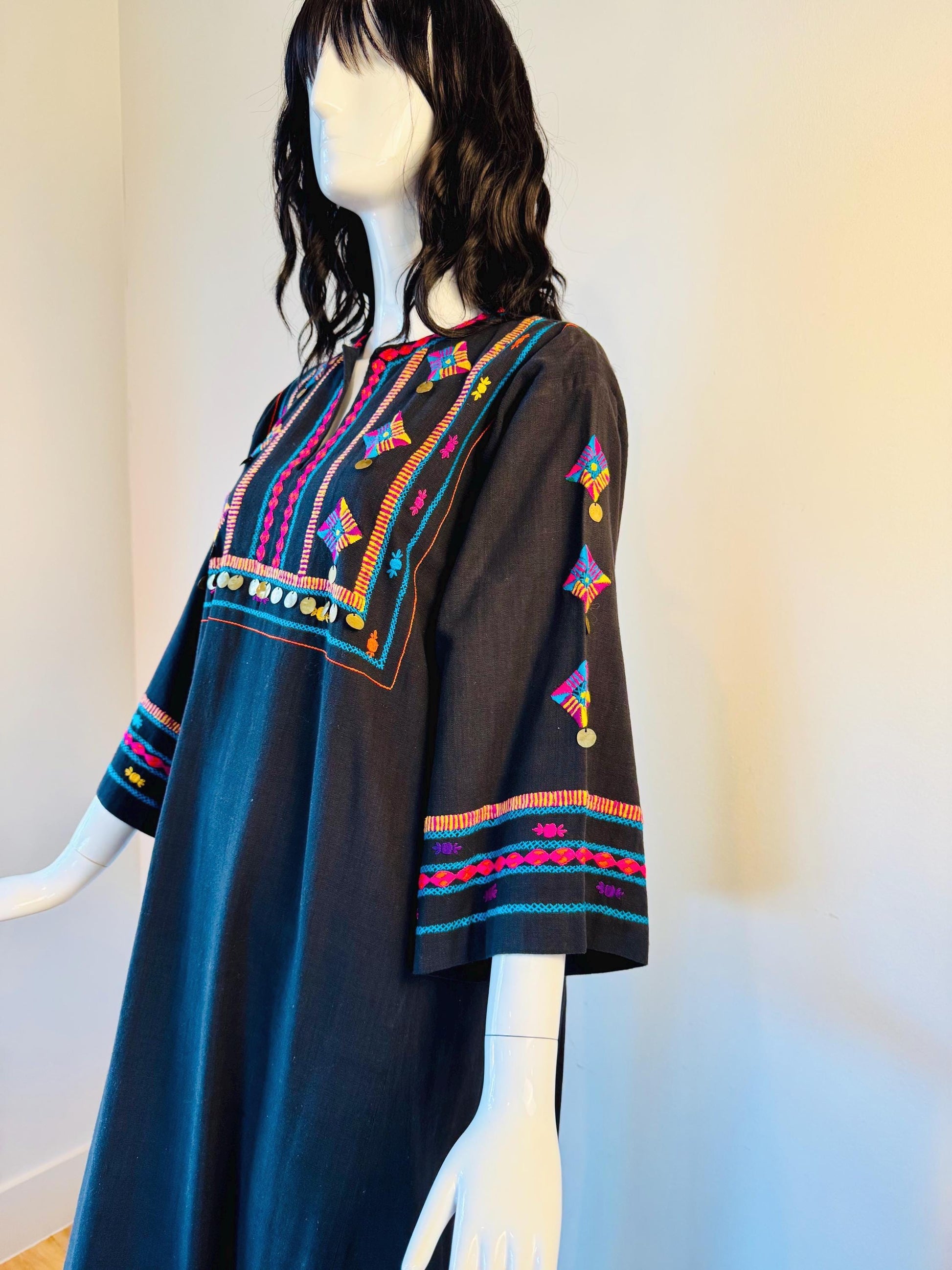 70s JOSEFA Black Cotton Caftan