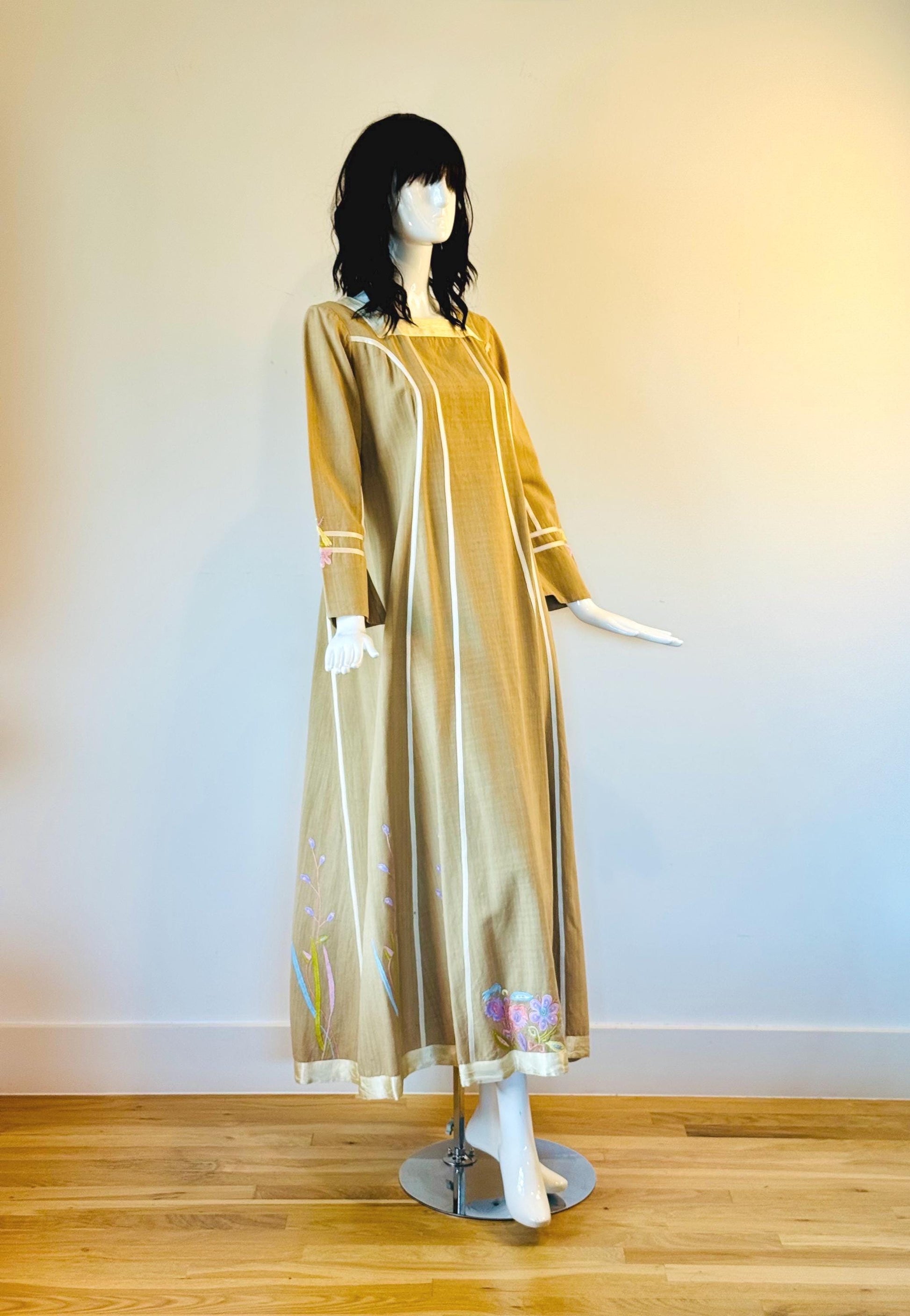 60s/70s JOSEFA Cotton Bell Shaped Caftan Dress