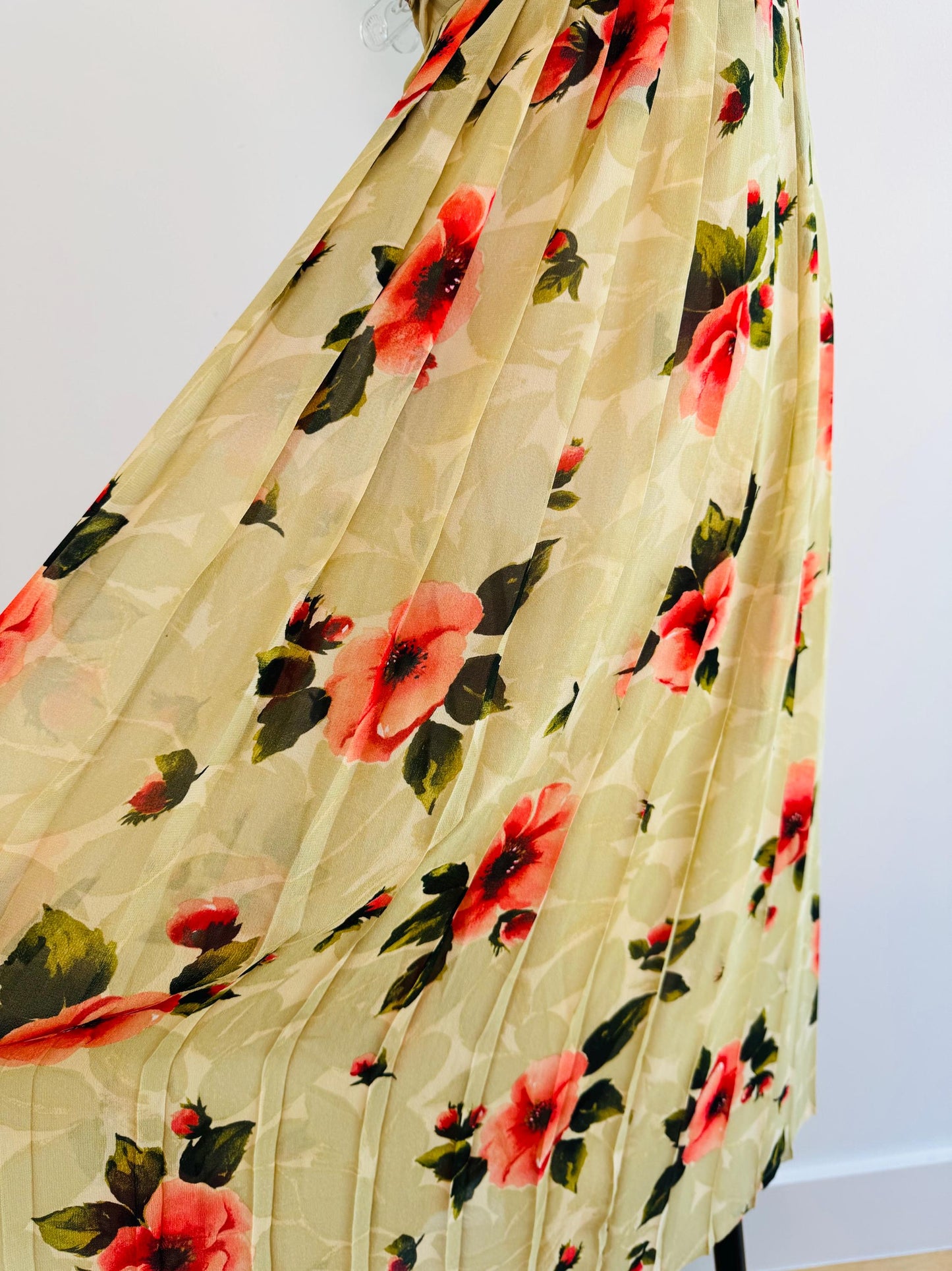 Vintage Bill Blass Silk Chiffon Floral Dress Strapless Boned Bodice Pleated Hibiscus Dress 26" Waist
