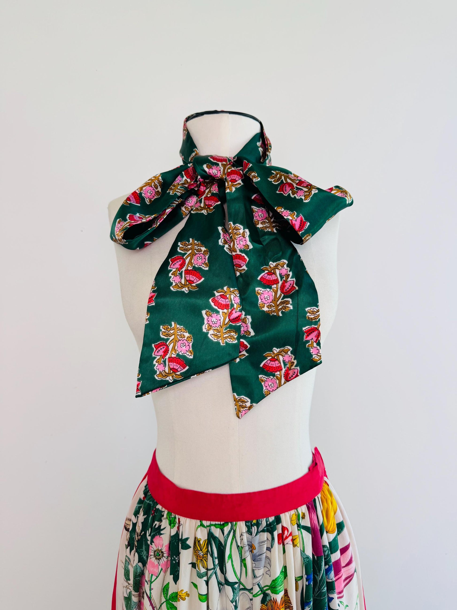 70s Green and Pink Printed Ascot Sash Satin Necktie