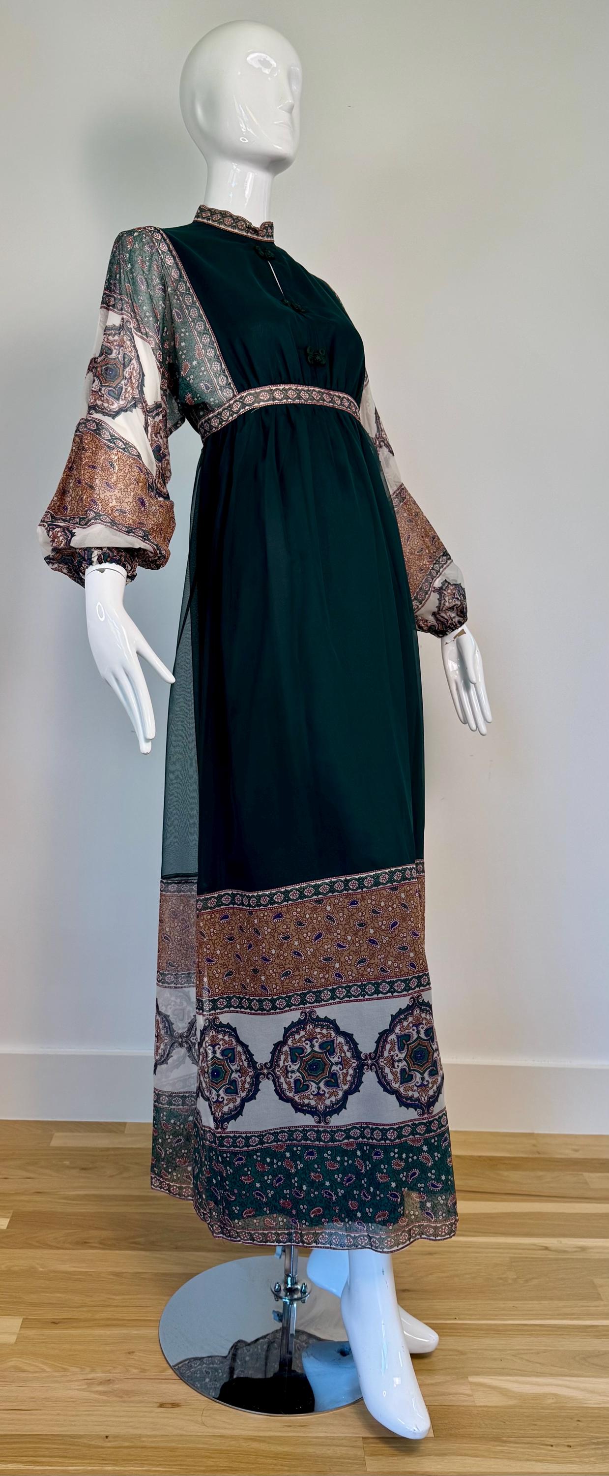70s AJ Bari Paisley Print Chiffon Maxi Dress Petite