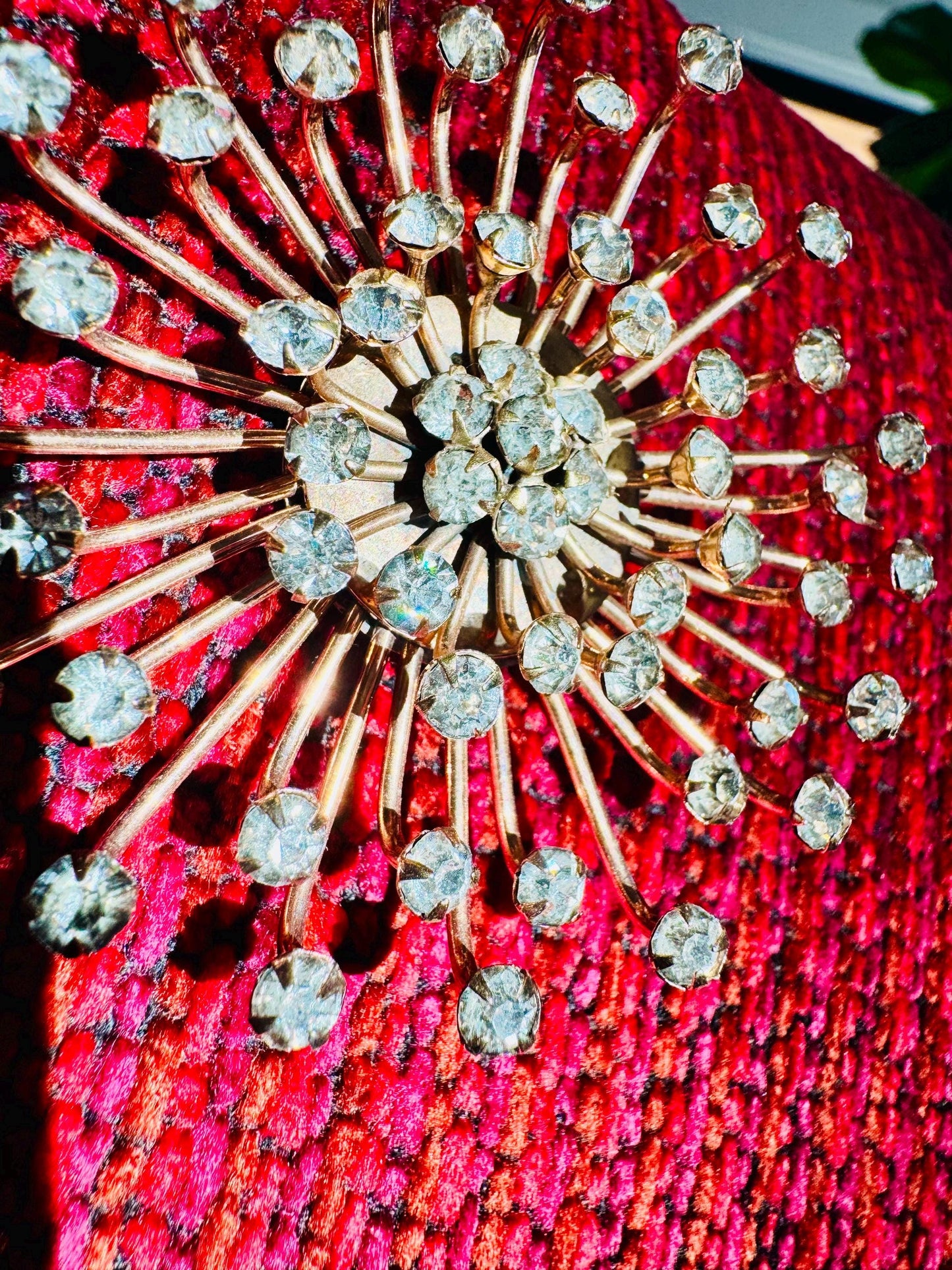 50s Adele Simpson Star Burst 3D Rhinestone Massive Brooch