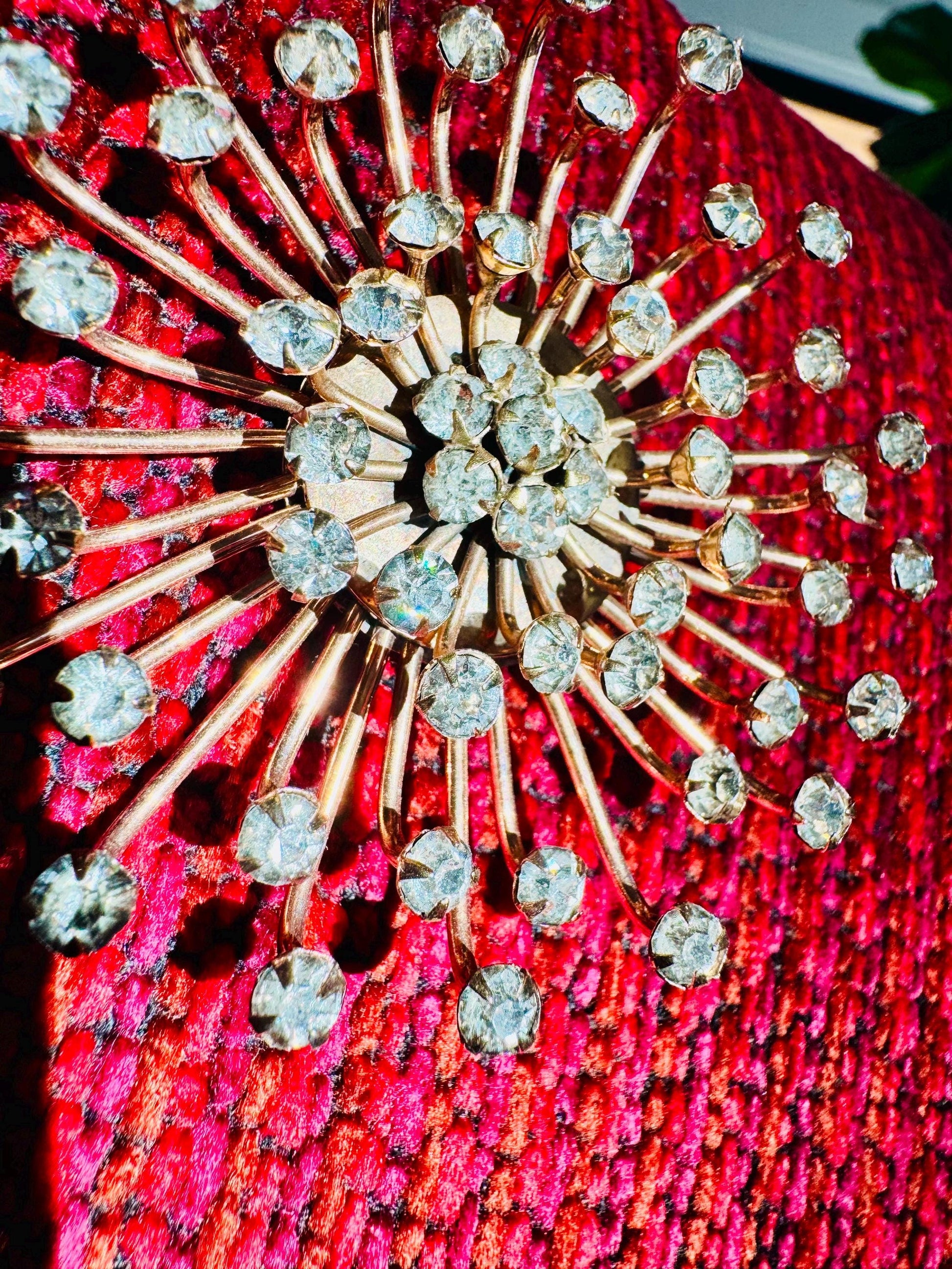 50s Adele Simpson Star Burst 3D Rhinestone Massive Brooch