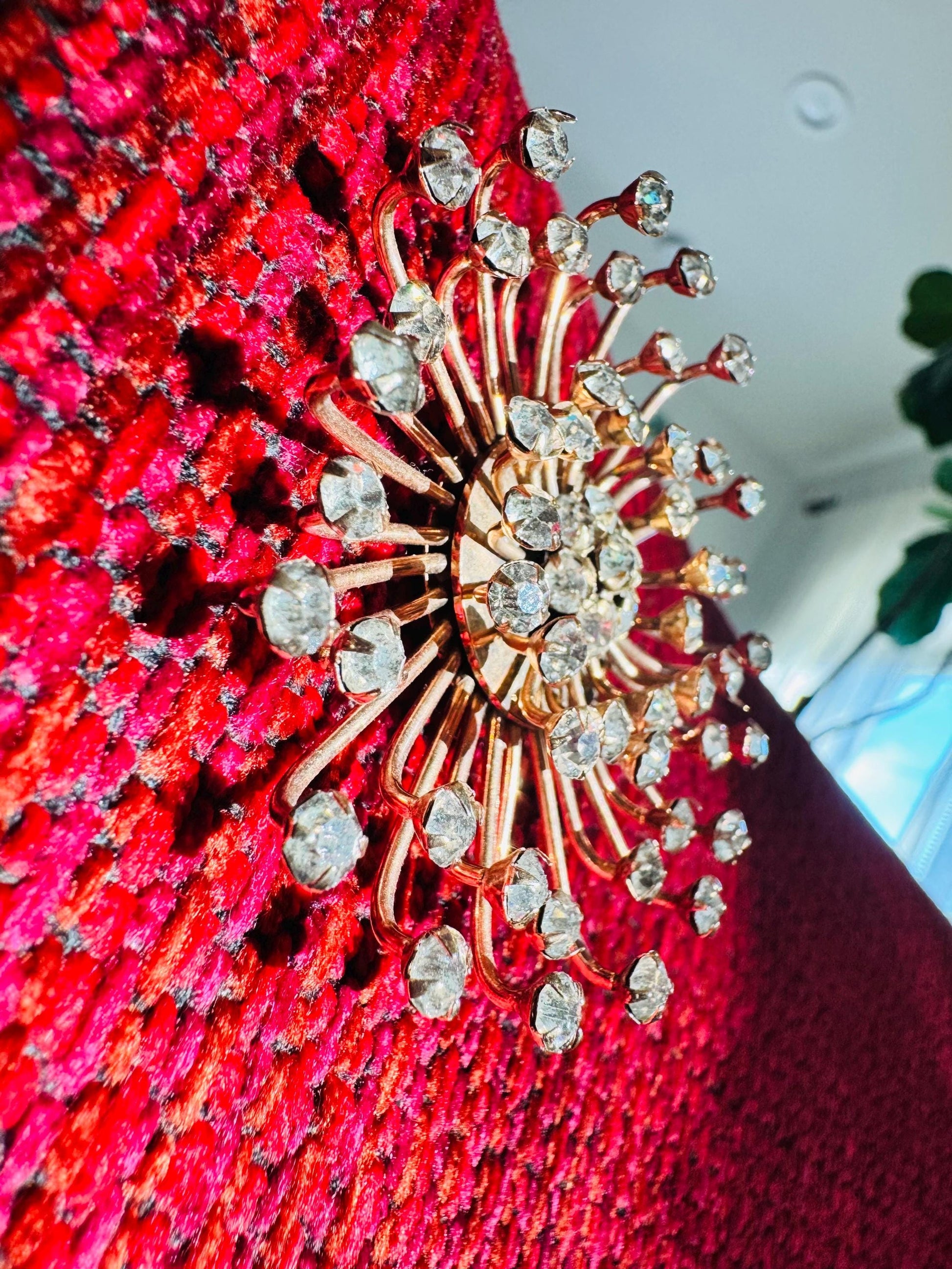 50s Adele Simpson Star Burst 3D Rhinestone Massive Brooch
