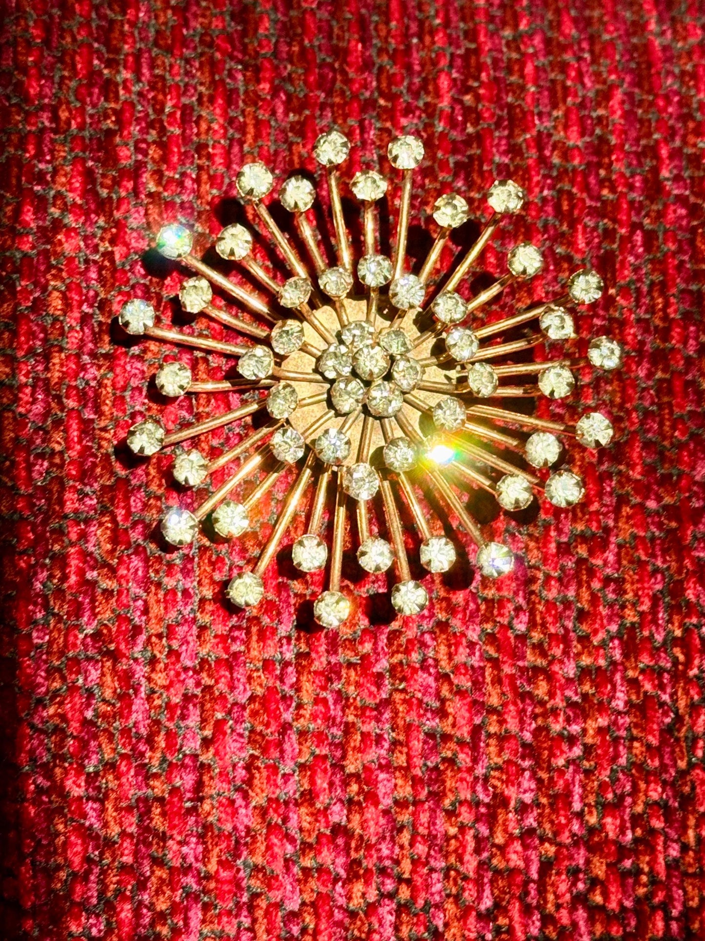50s Adele Simpson Star Burst 3D Rhinestone Massive Brooch