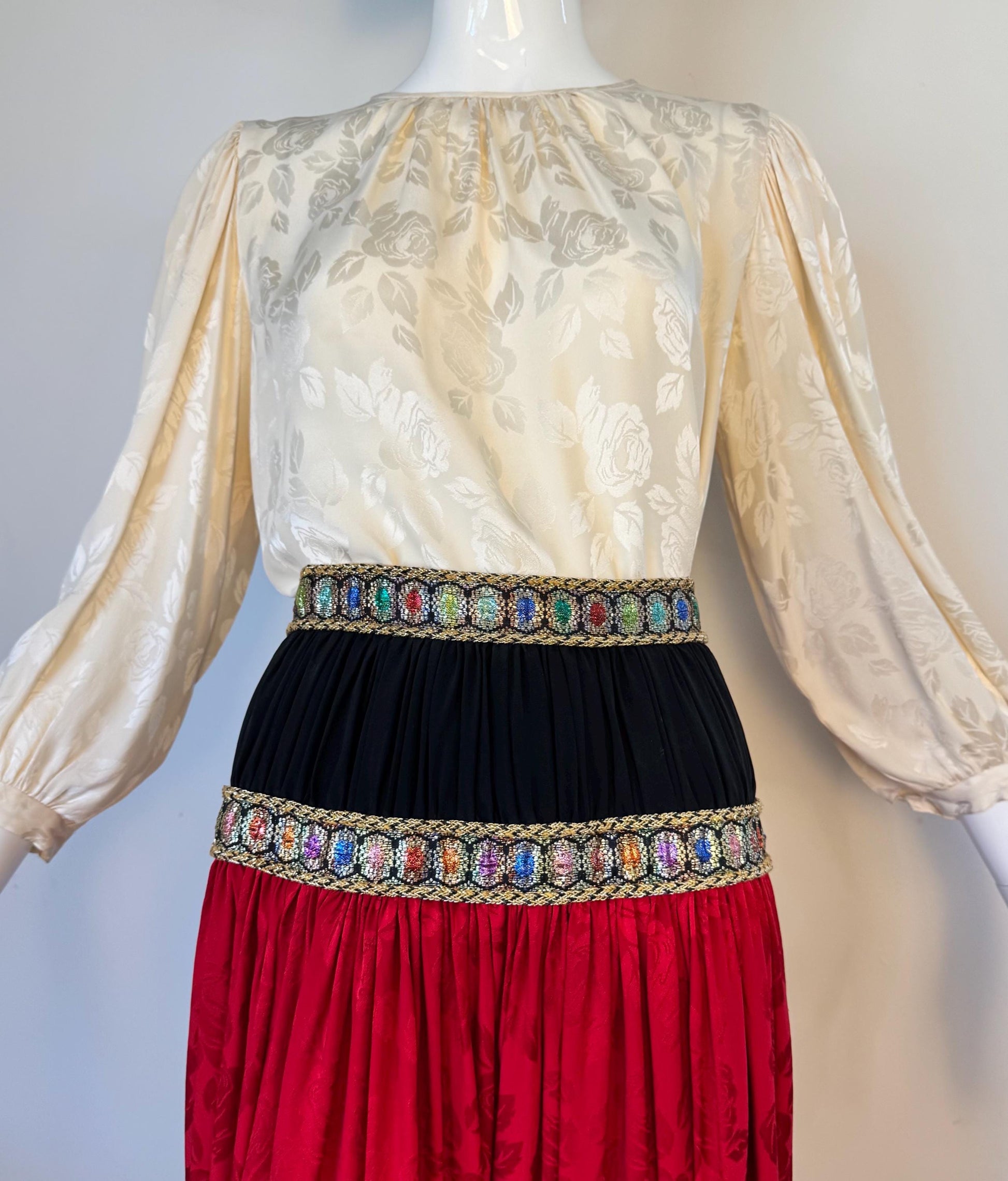 Vintage Miss O by Oscar De La Renta Silk Skirt and Blouse Set