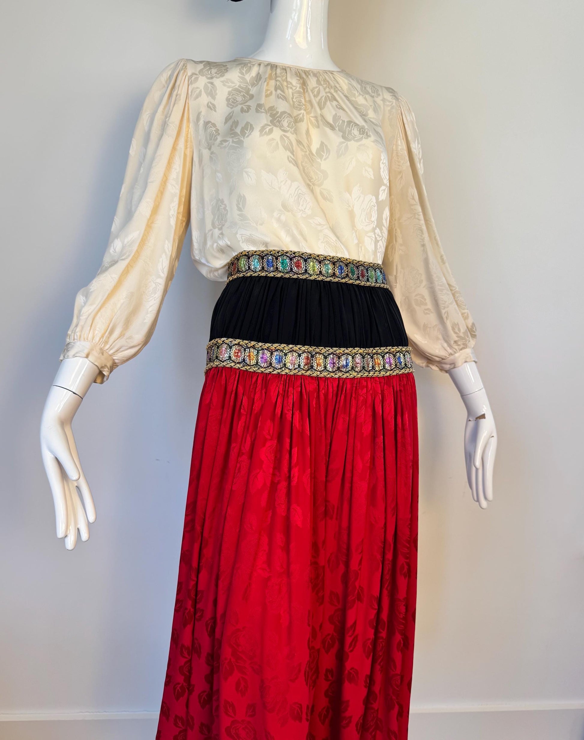 Vintage Miss O by Oscar De La Renta Silk Skirt and Blouse Set
