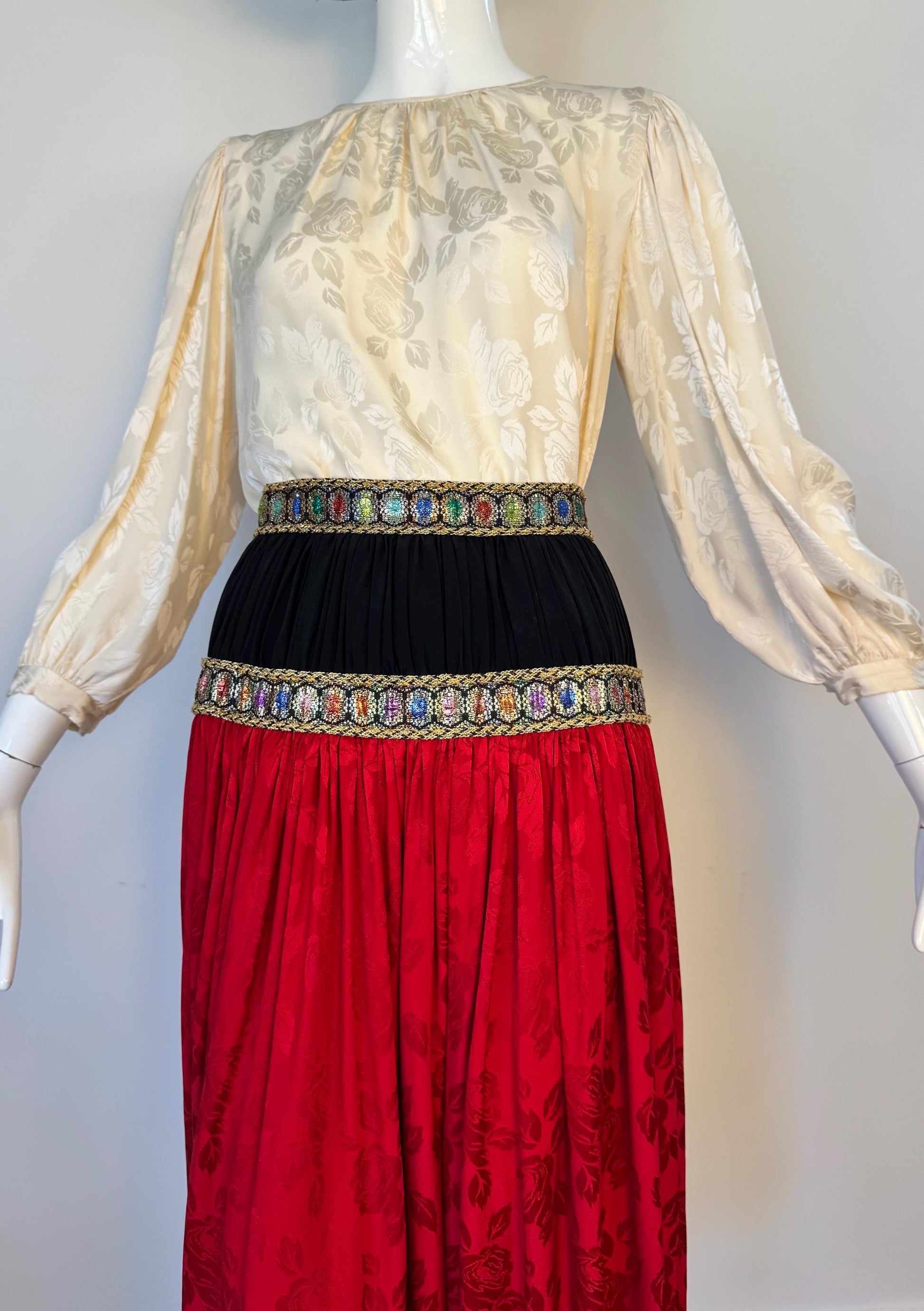 Vintage Miss O by Oscar De La Renta Silk Skirt and Blouse Set