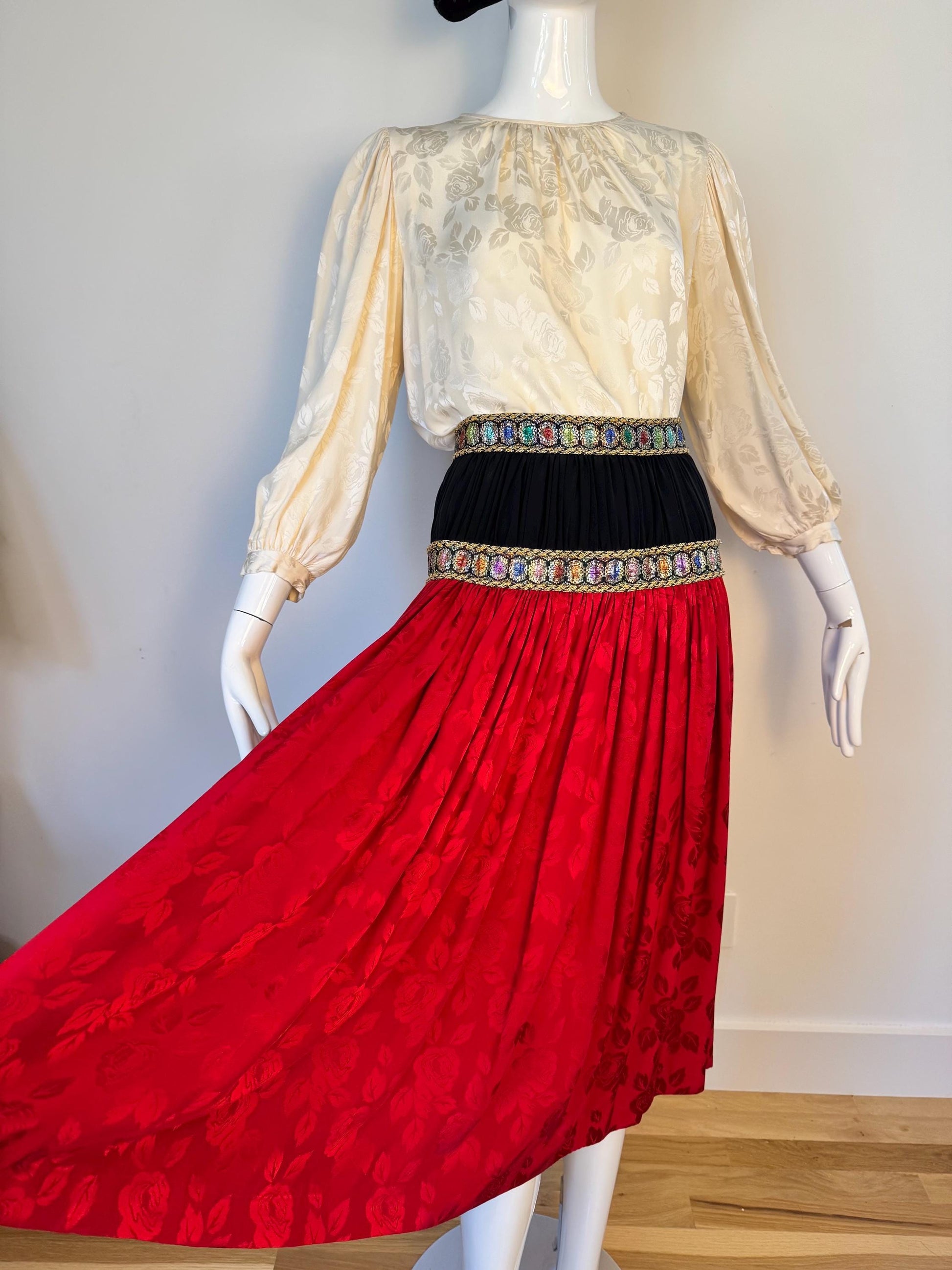 Vintage Miss O by Oscar De La Renta Silk Skirt and Blouse Set