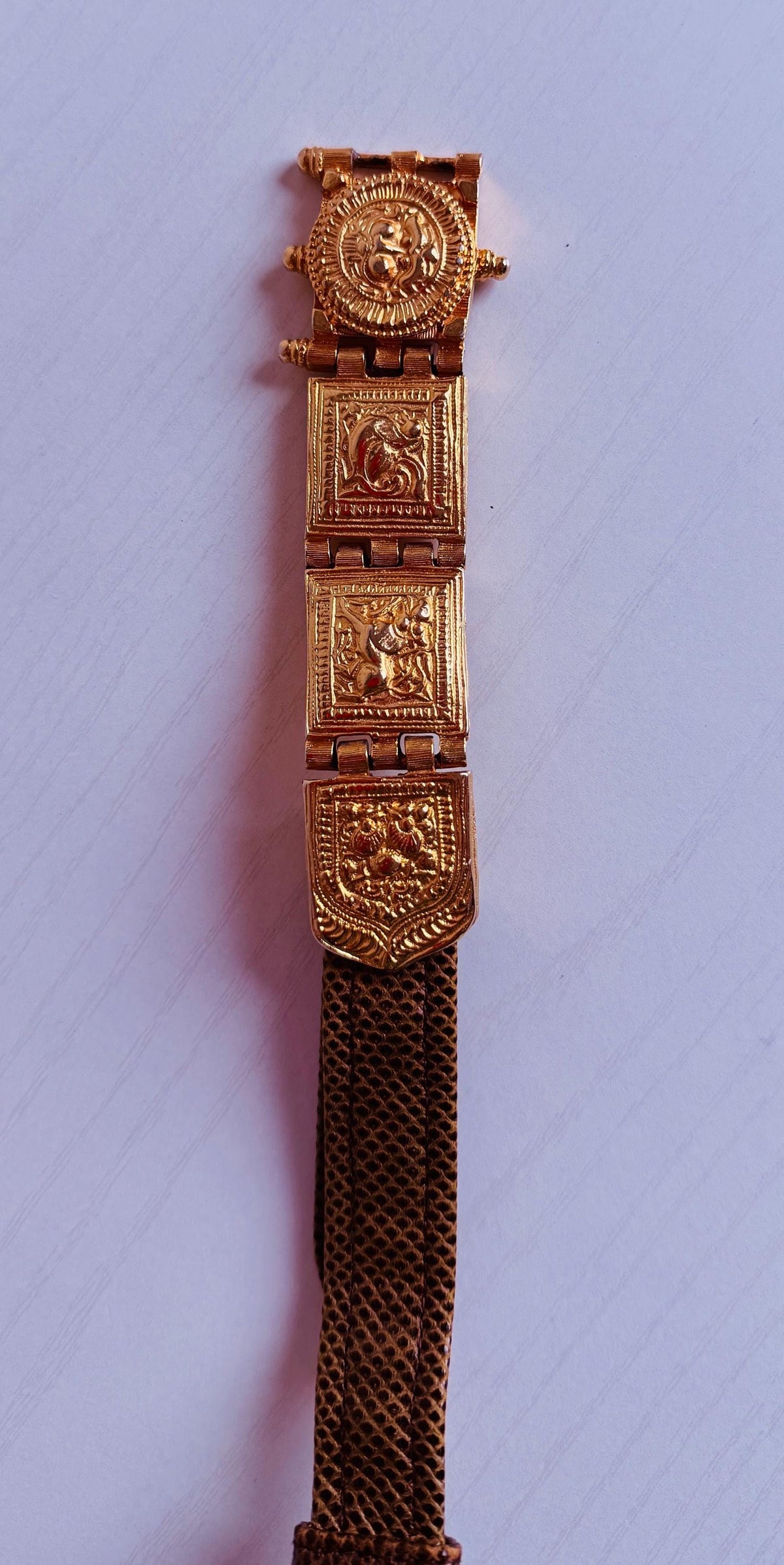 Vintage Disco Era Alexis Kirk Gold Plated Skinny Reptile Belt