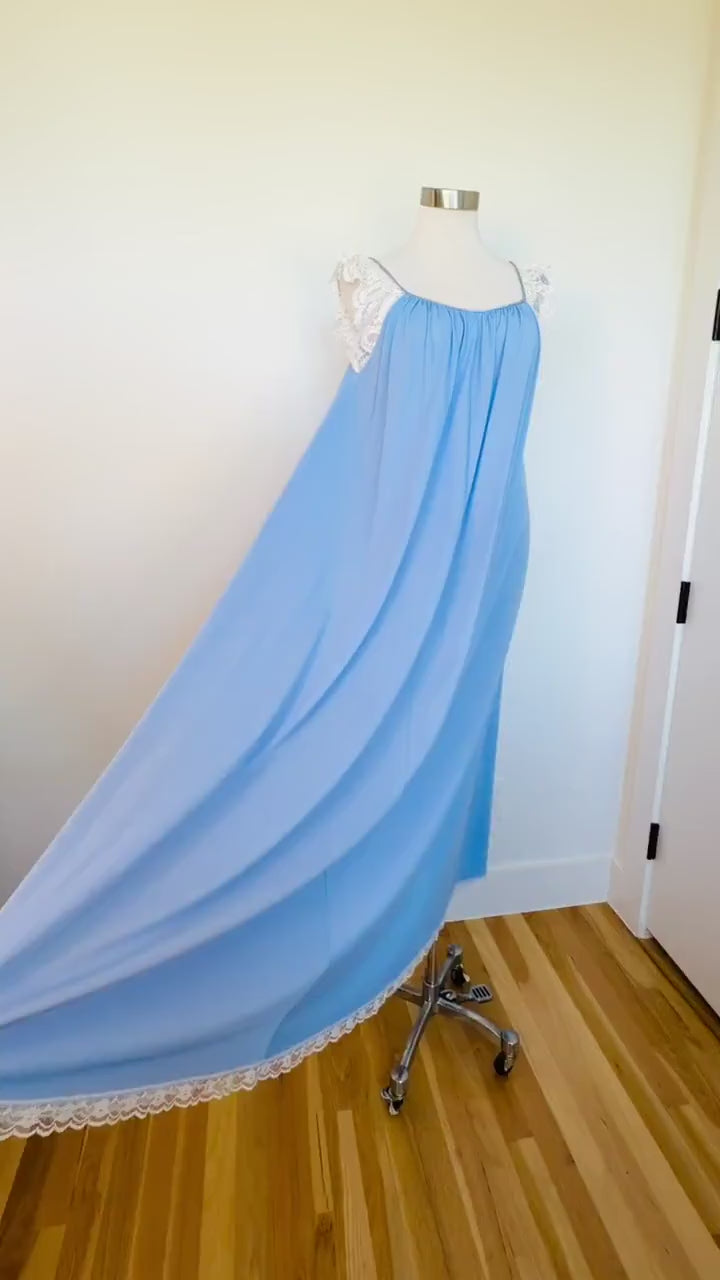 Vintage Lucie Ann of Beverly Hills Blue Lace and Nylon Slip Dress