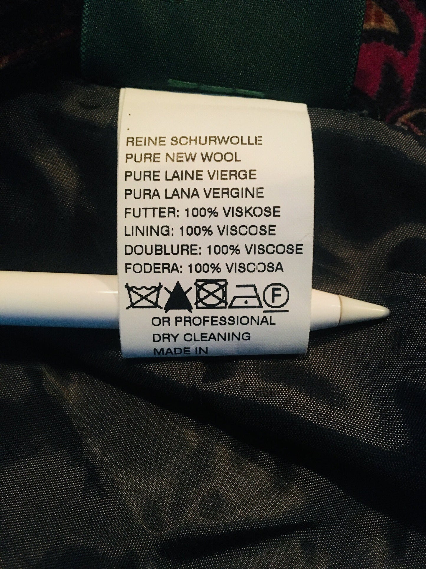 Vintage Wool Paisley Geiger of Austria Midi Half Calf Length Designer Skirt Size 34