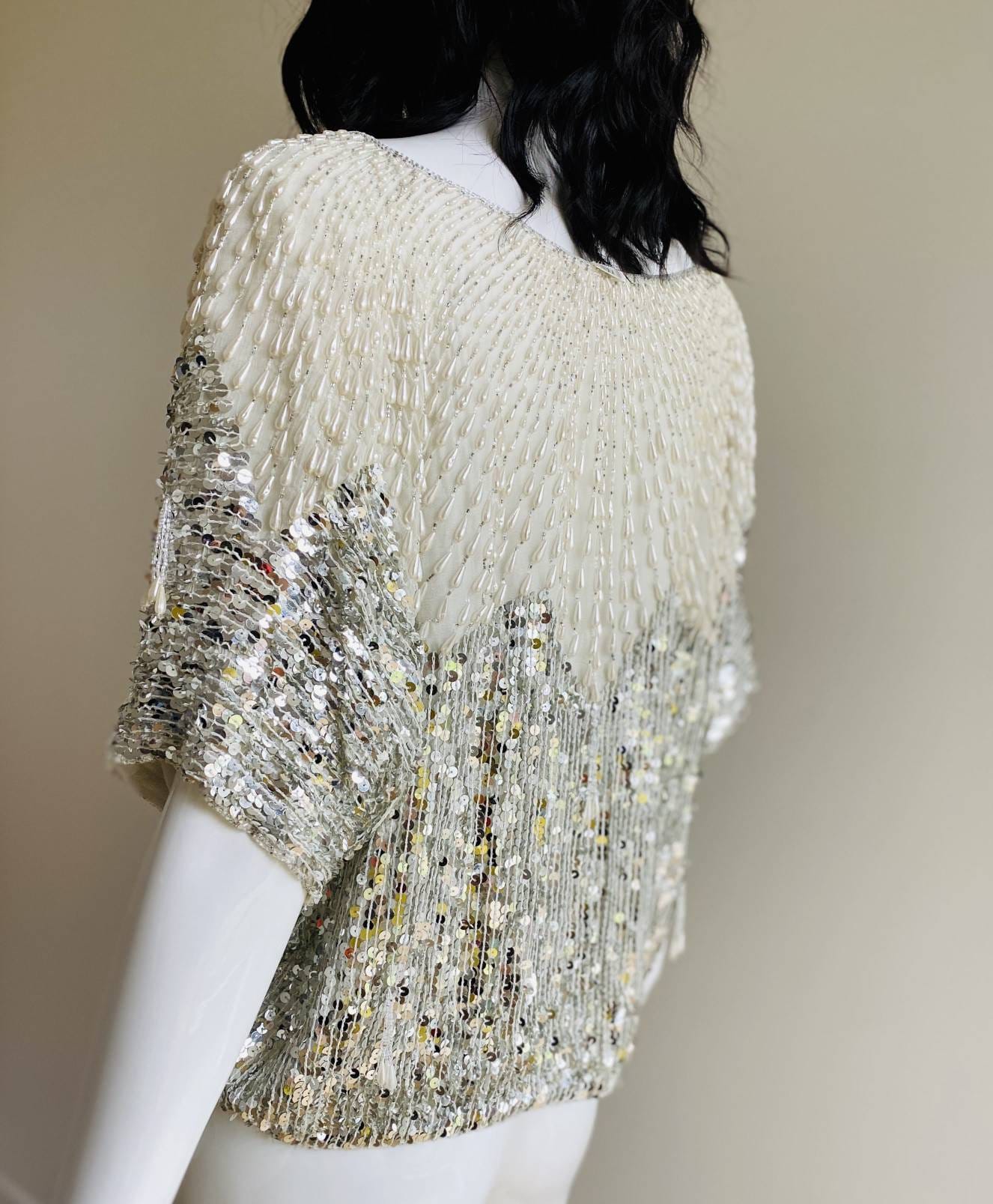 80s Neiman Marcus Silk Beaded Studio 54 Party Bling Top / Cropped Disco Beaded Top / Cropped Silver Metallic Top / Doman Sleeves