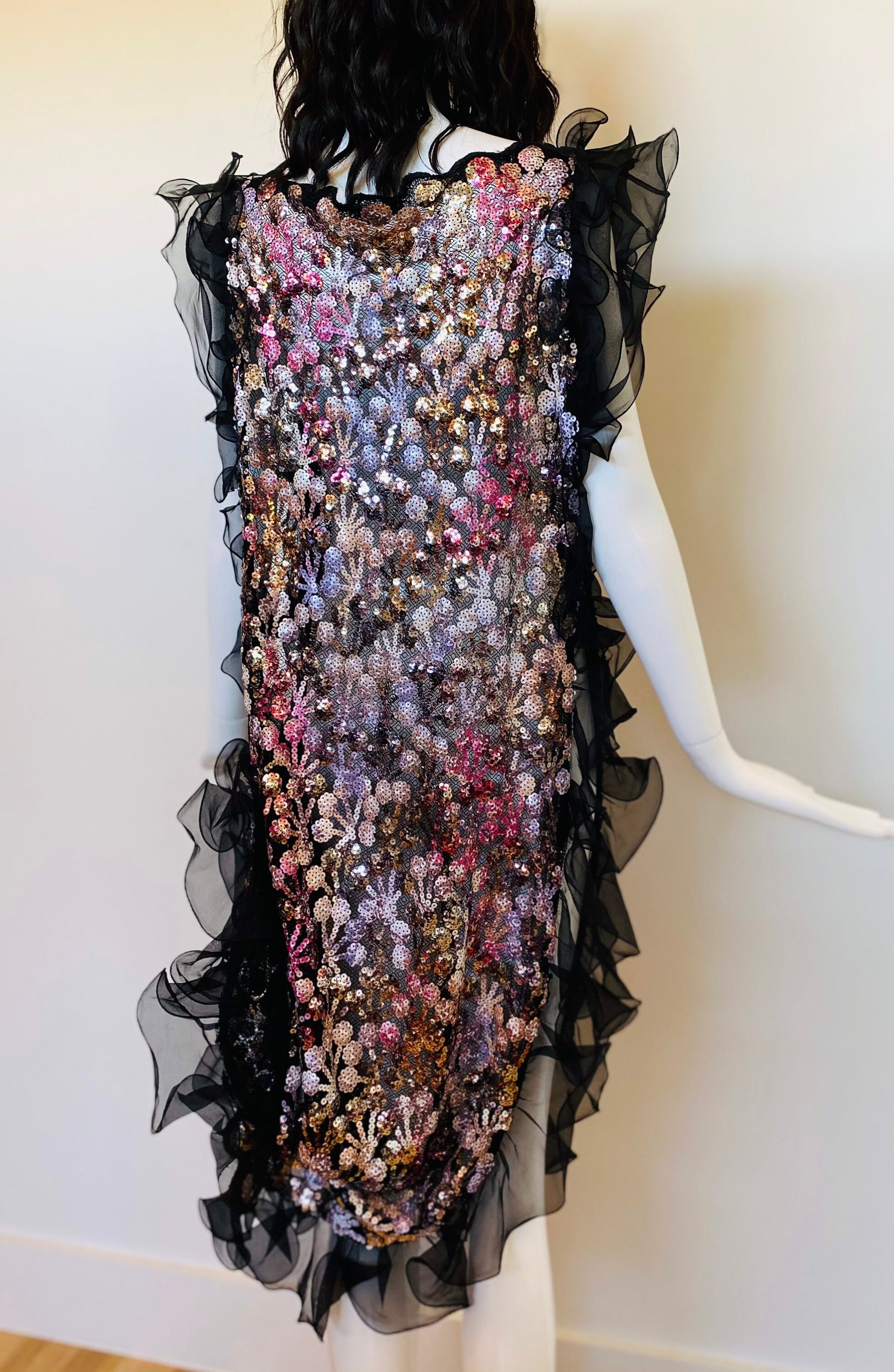 American Couturier Fe Zandi Rare 20s Throwback Party Crochet Sequins Dress Dramatic Organza Sleeves