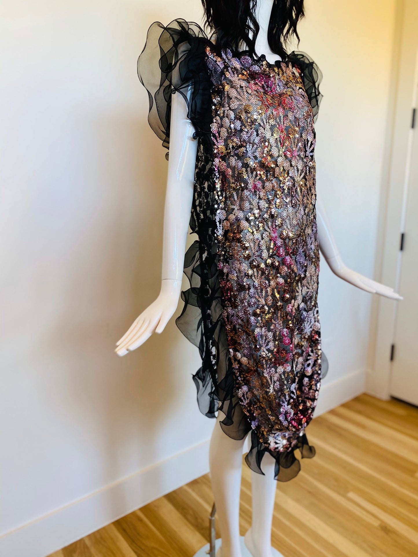 American Couturier Fe Zandi Rare 20s Throwback Party Crochet Sequins Dress Dramatic Organza Sleeves