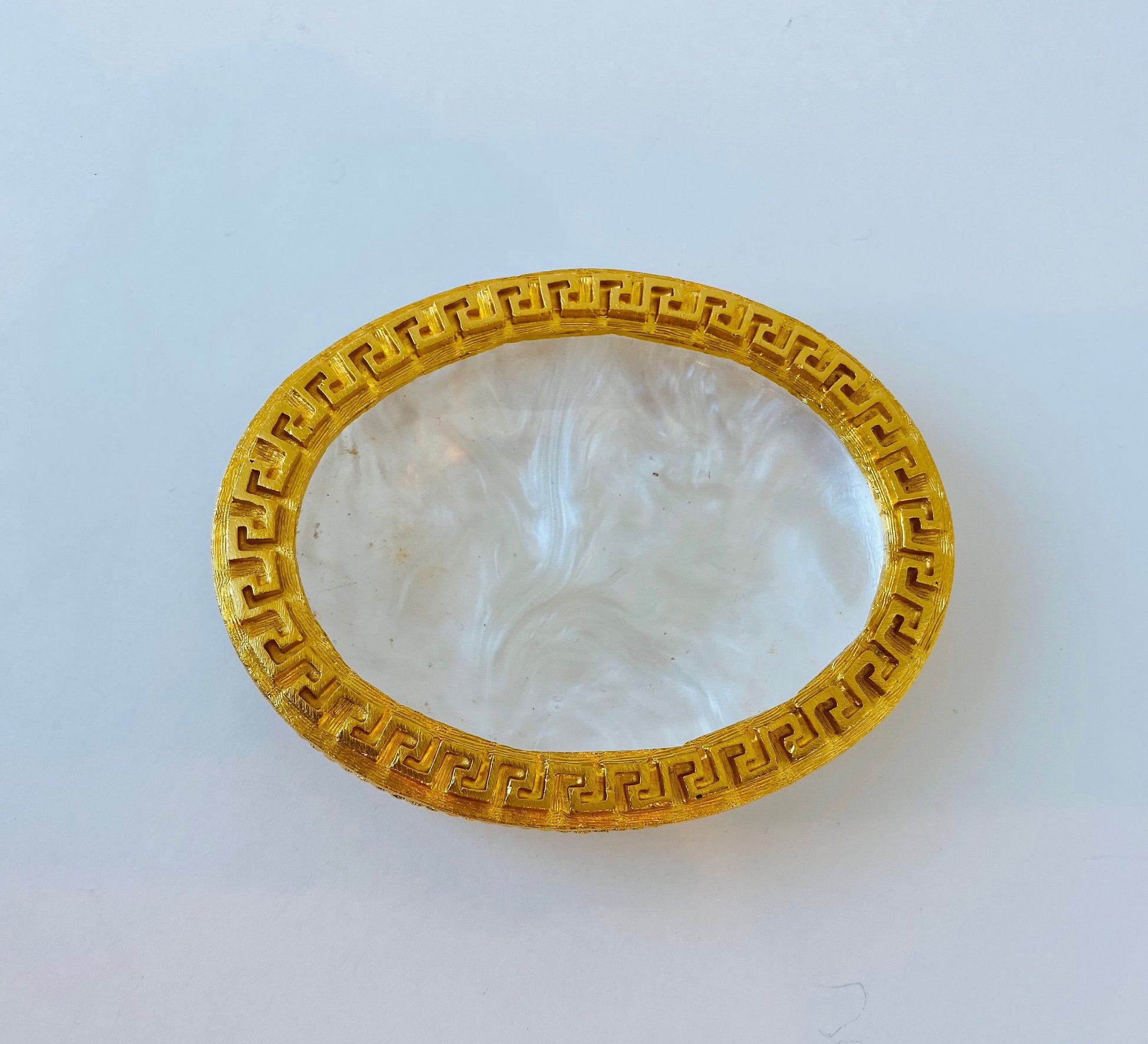 80s Rare Vintage Mother of Pearl Gold Plated Fancy Trinket Jewelry Dish