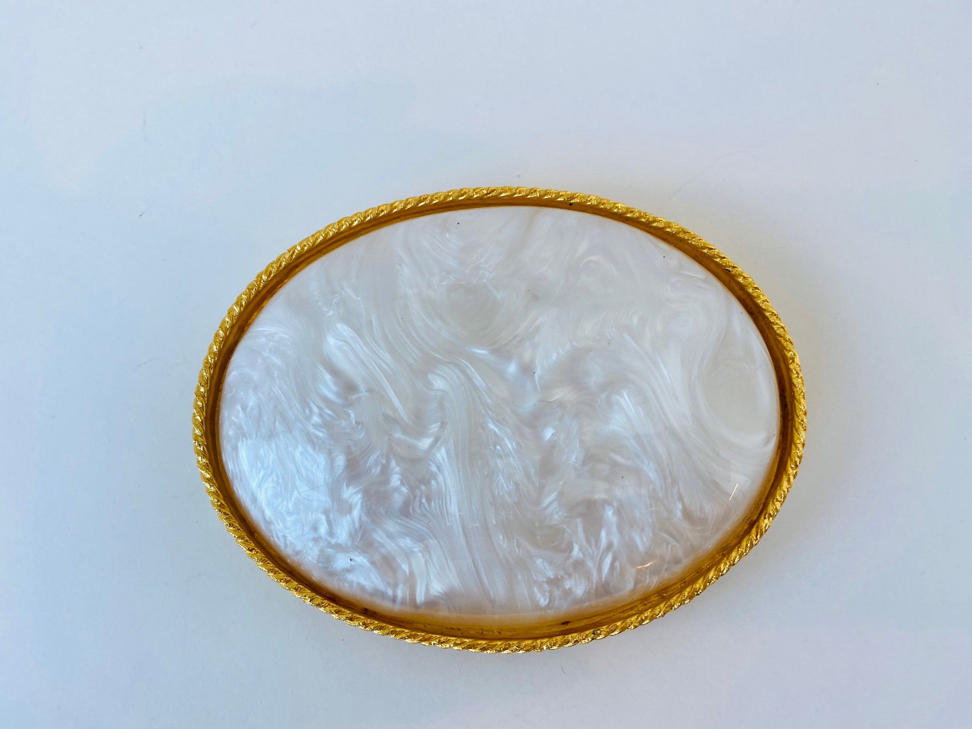 80s Rare Vintage Mother of Pearl Gold Plated Fancy Trinket Jewelry Dish
