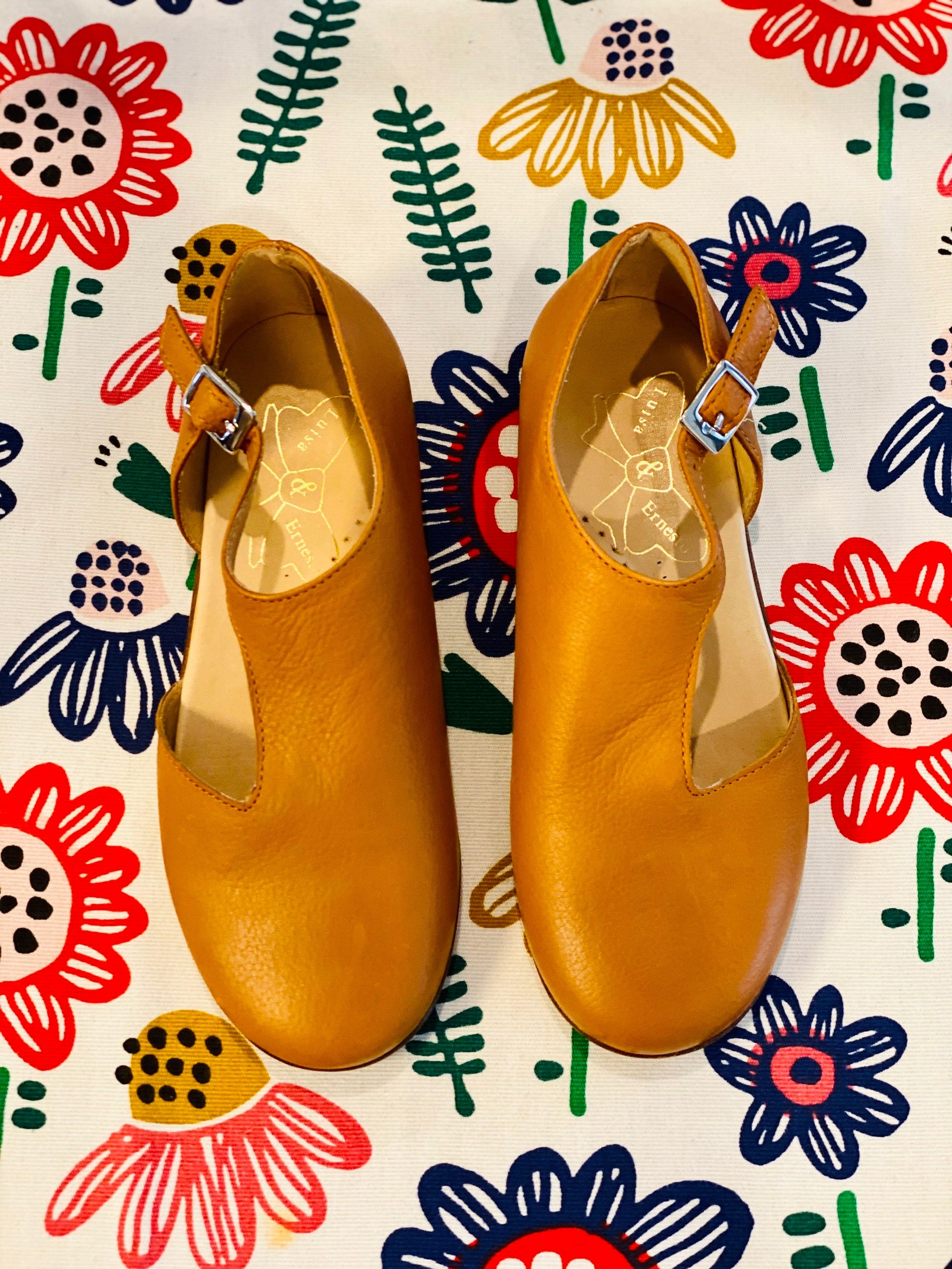 Luisa & Ernesto Little Girls Cognac Italian Leather Shoes Size 28