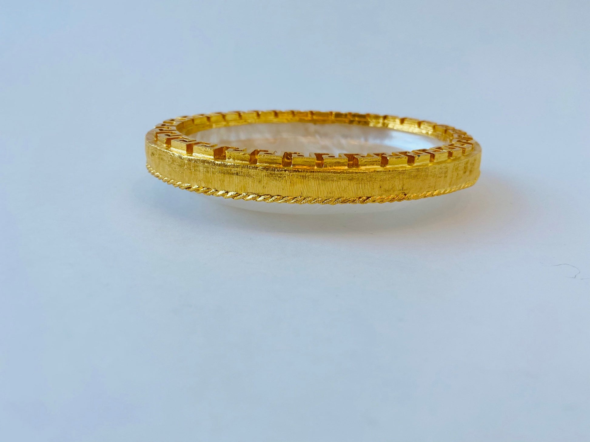 80s Rare Vintage Mother of Pearl Gold Plated Fancy Trinket Jewelry Dish