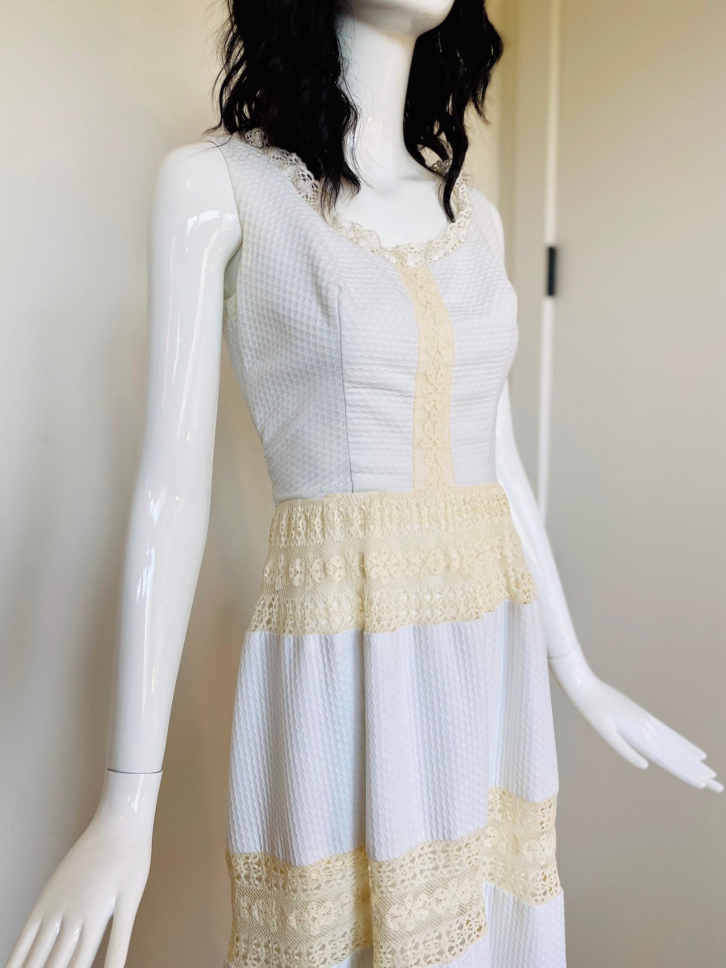 60s LANZ White Sleeveless Prairie Mexican Wedding Dress Pin tucked with Lace