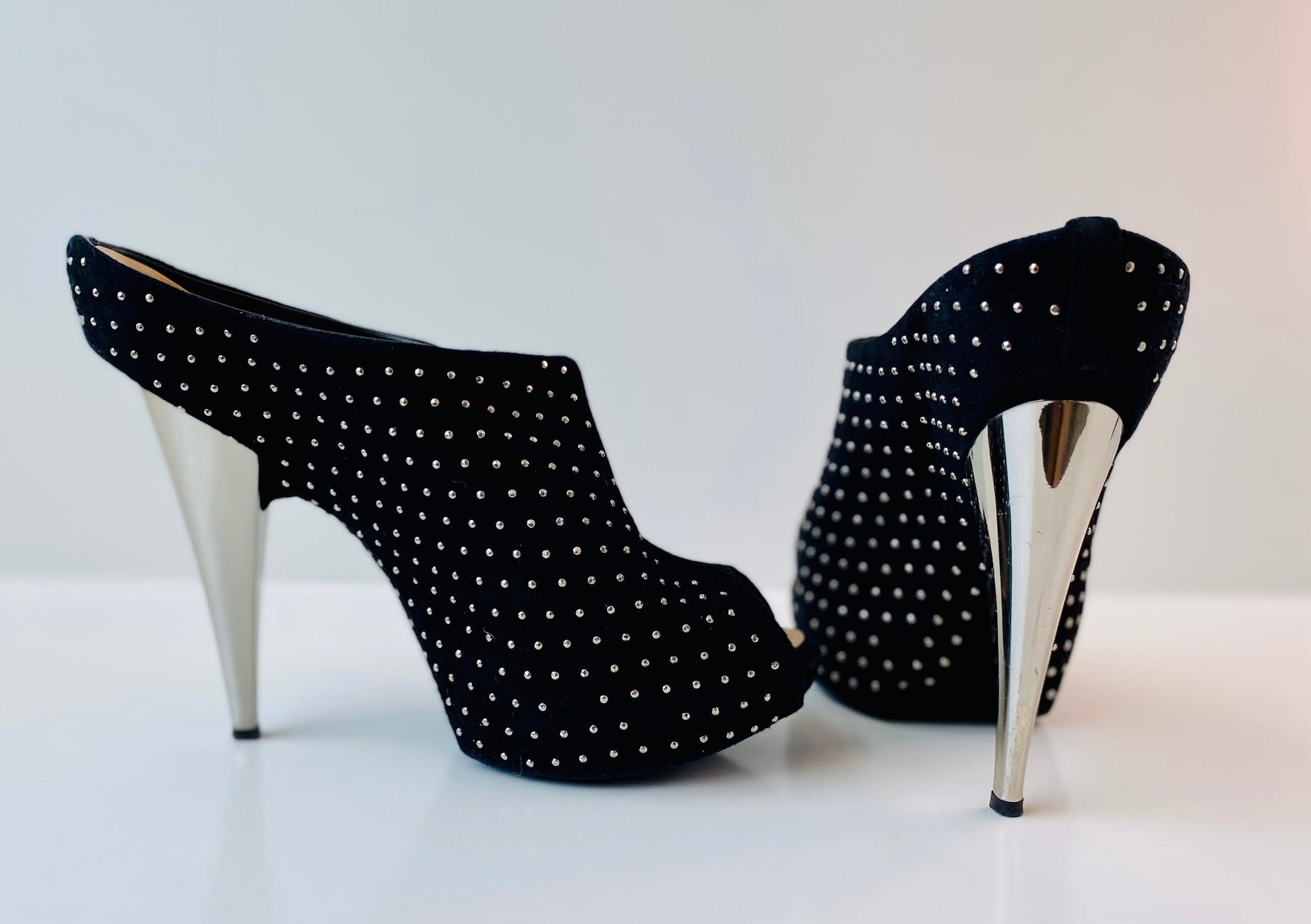 Sky High Sexy Y2K Giuseppe ZANOTTI Open toe Platform Studded Stilettos 38.5