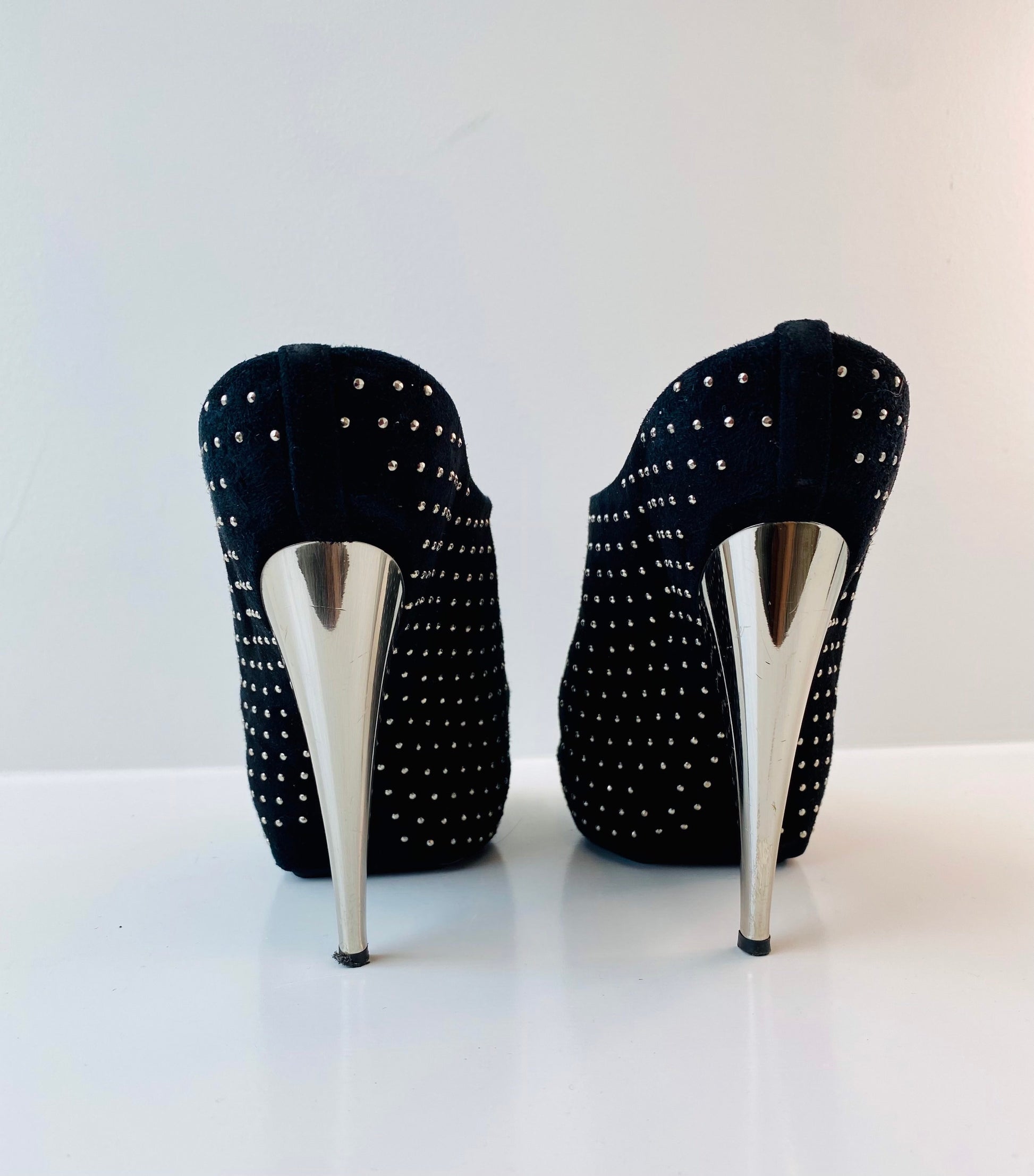 Sky High Sexy Y2K Giuseppe ZANOTTI Open toe Platform Studded Stilettos 38.5