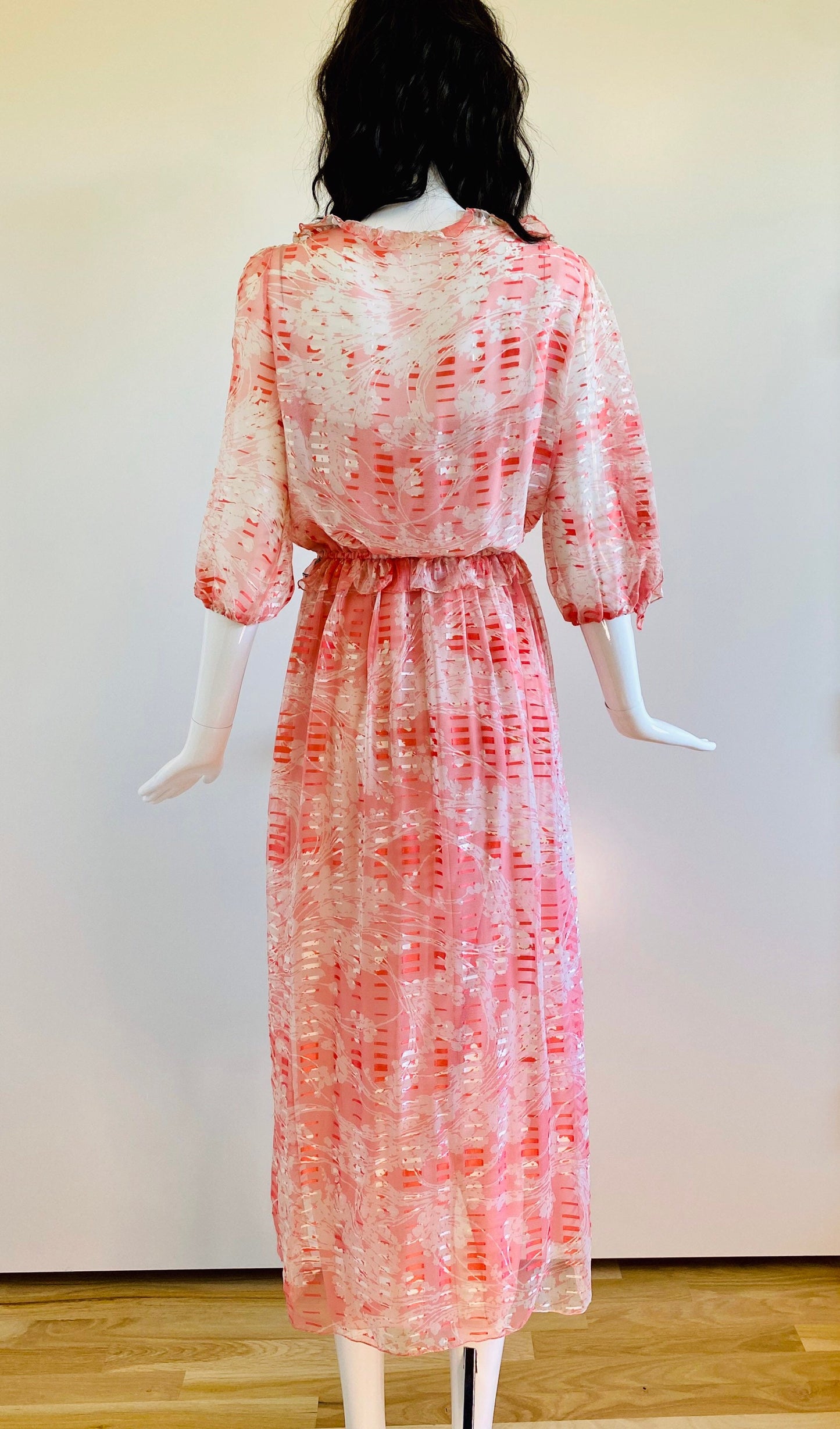 XS/S 70s Gentillesse by Diane Dickinson Silk Burn Out Printed Iridescent Ruffled Neckline Chiffon Dress Balloon Sleeves NWT DeadStock