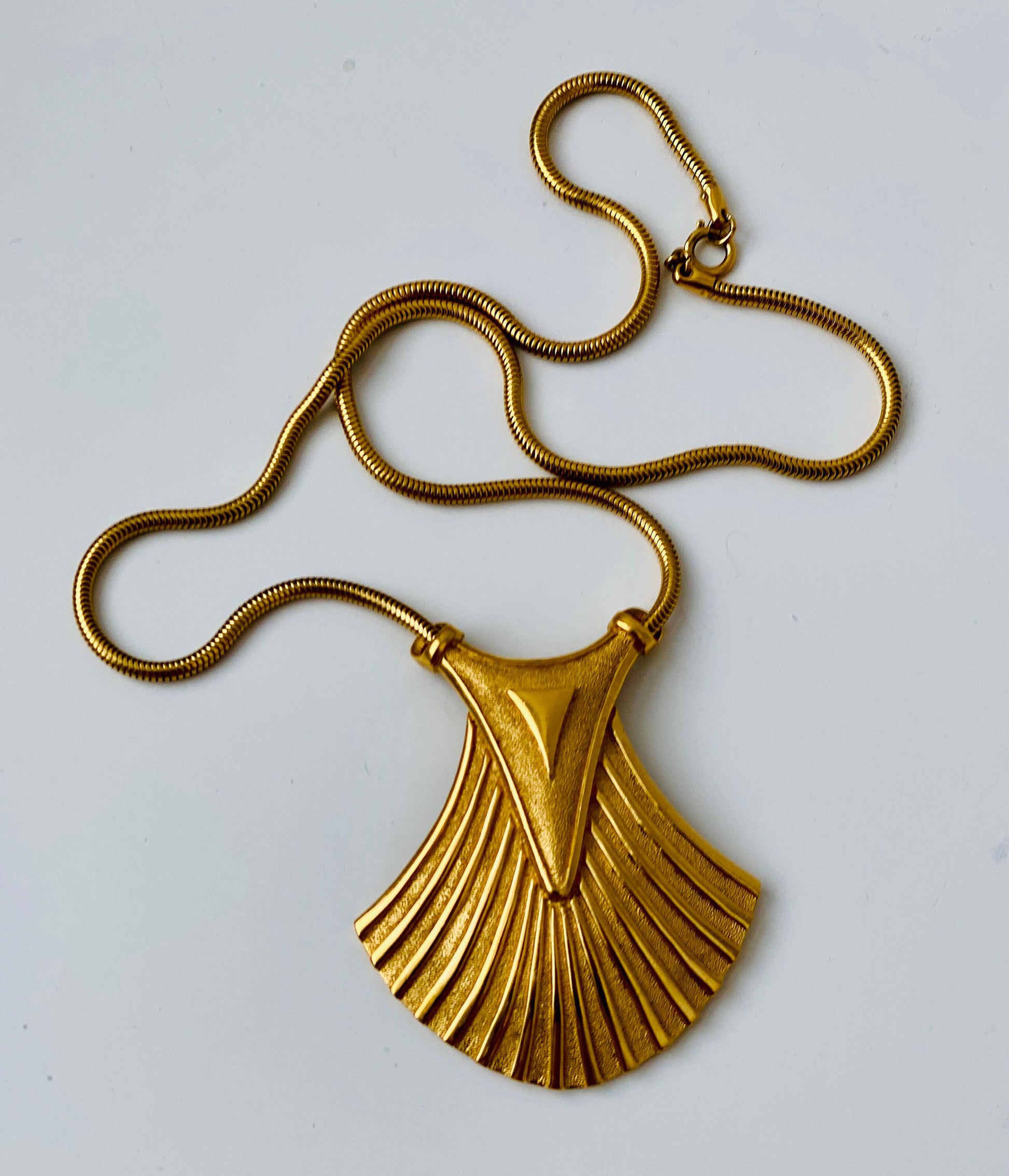 1970s TRIFARI Signed Egyptian Revival Gold Necklace Snake Chain Art Deco Style 25" Long