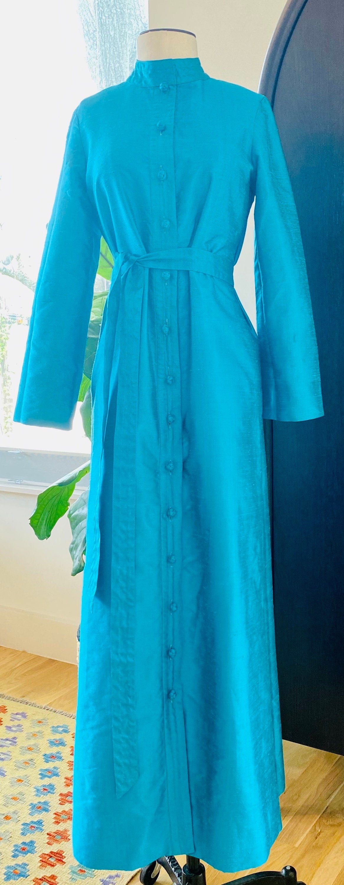 70s Star of Siam Hand Woven Thai Silk Blue Duster Jacket Dress