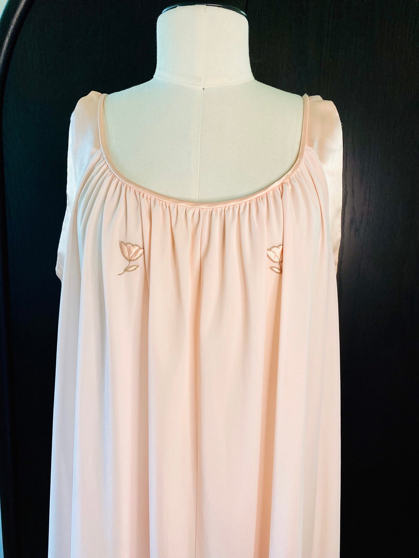 60s Lucie Ann Mod Pink Nylon Big Sweep Muumuu Negligee