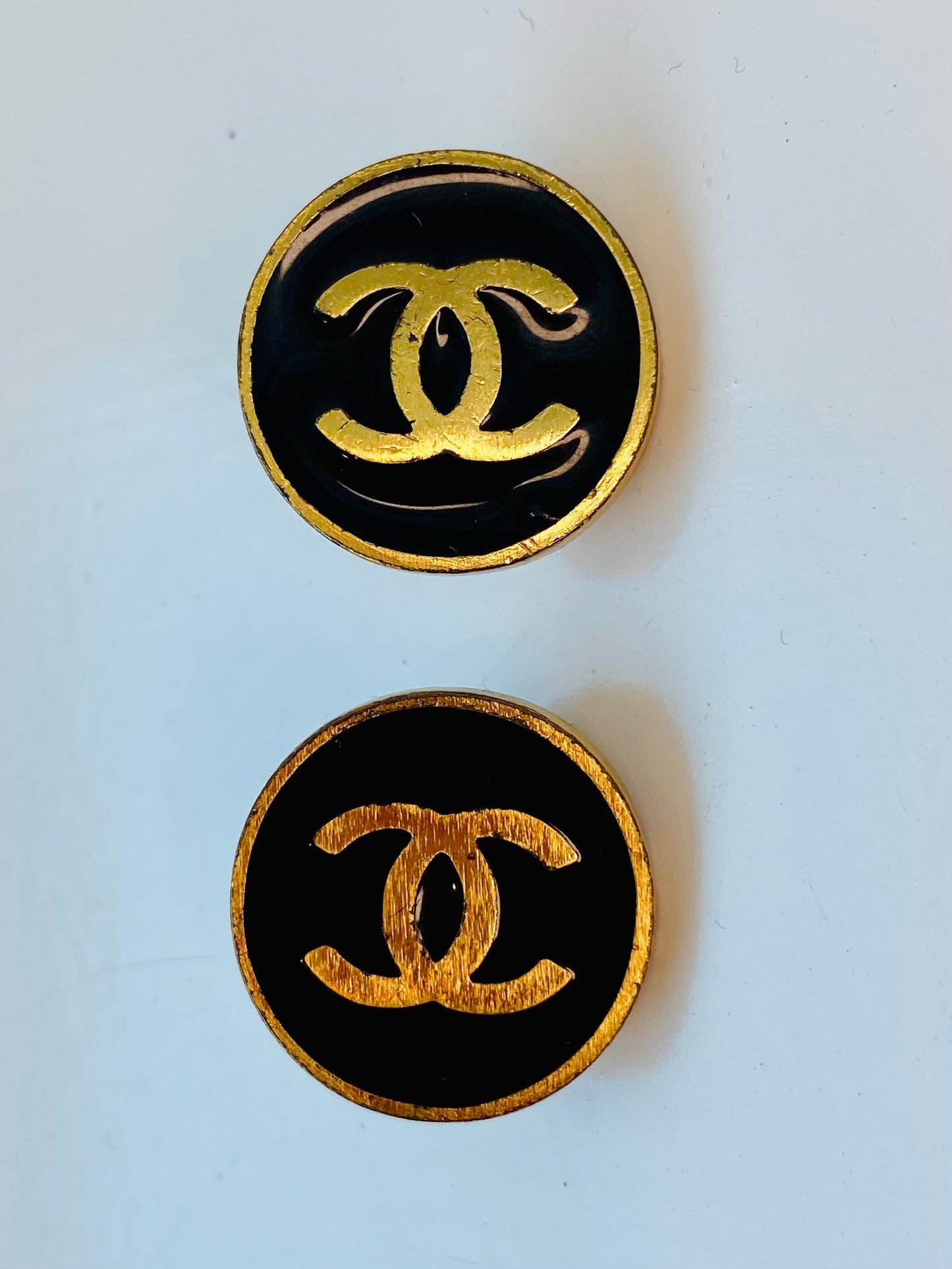 Chanel 2001 Spring Black Enameled and Gold Logo Clip Ons