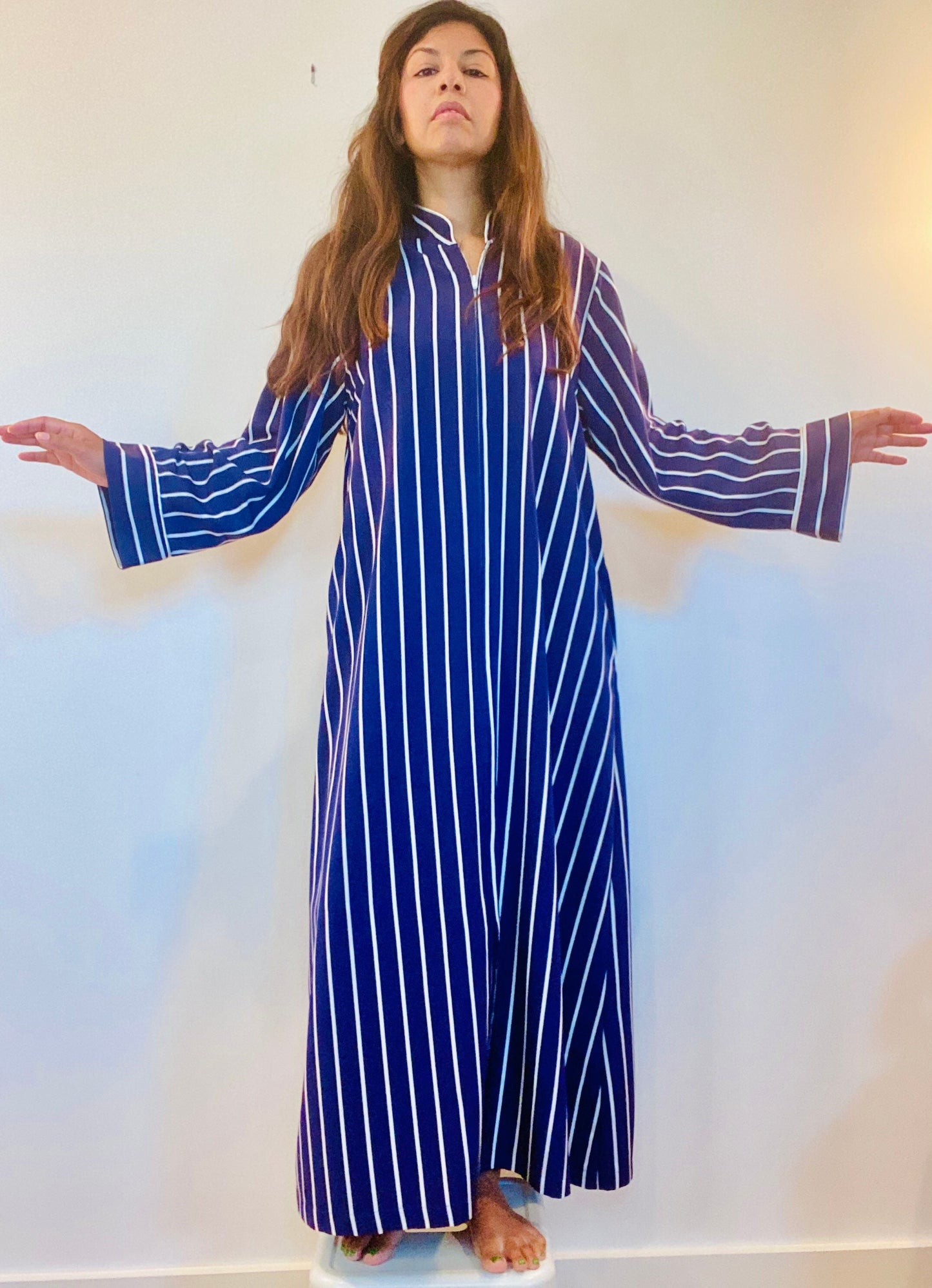 Vintage NATORI Navy and White Stripe Trapeze Unisex Caftan Long Sleeves Mandarin Collar