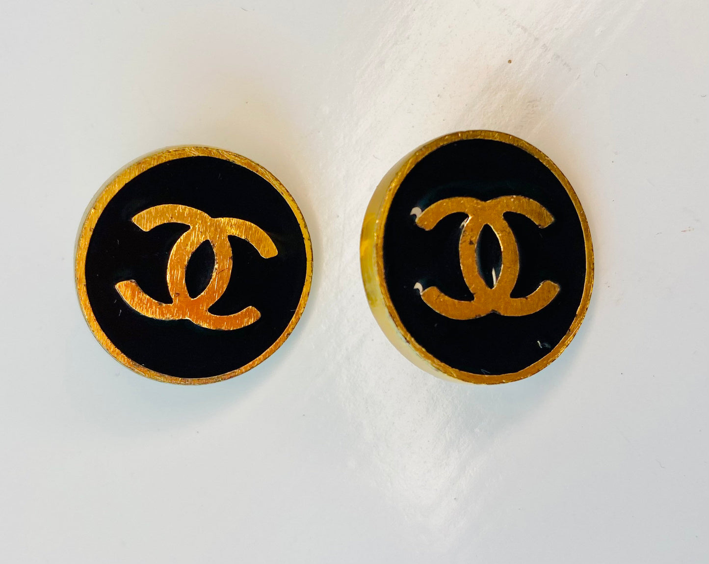 Chanel 2001 Spring Black Enameled and Gold Logo Clip Ons