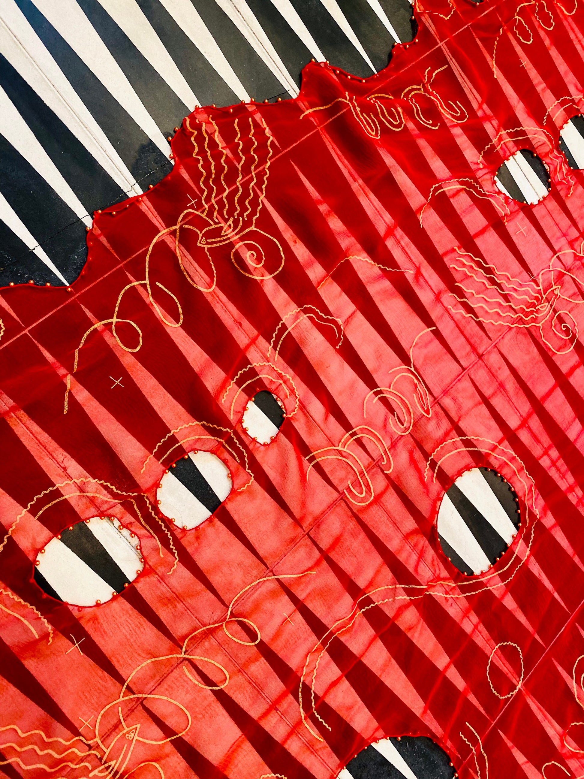 80s Zandra Rhodes Red "Lady Head" Print Punk Silk Shawl